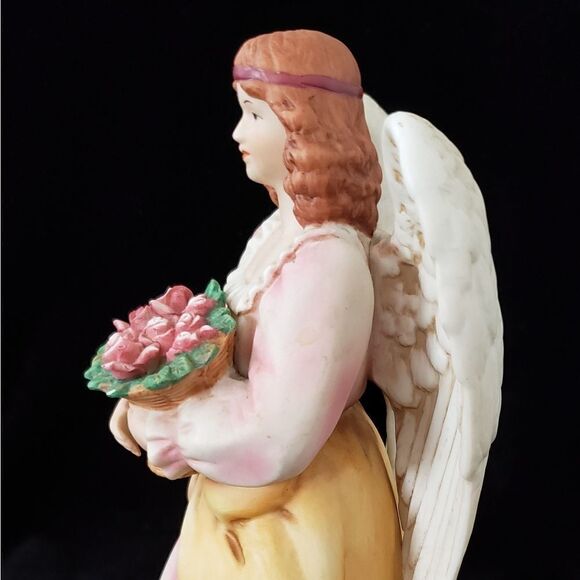 Homco Porcelain Angel with Basket of Roses #8806 - Picture 3 of 6